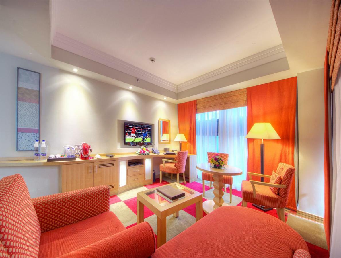 Halo Hotel Дубай Екстер'єр фото